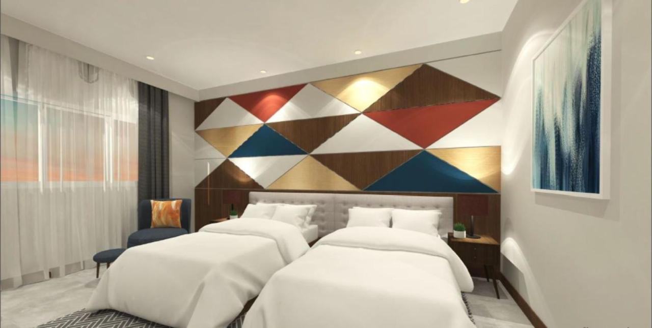 Summit Hotel Naga Buitenkant foto