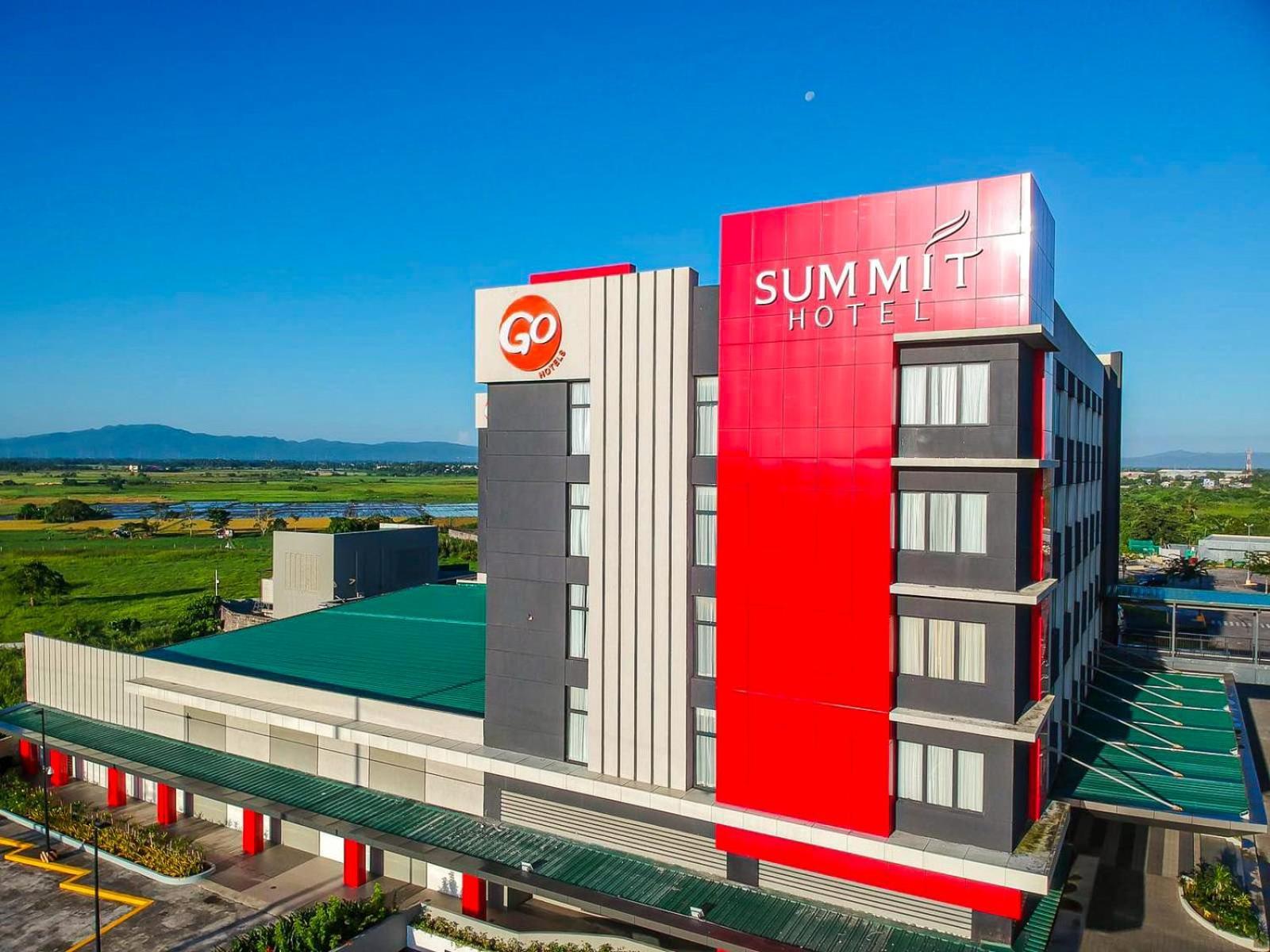 Summit Hotel Naga Buitenkant foto
